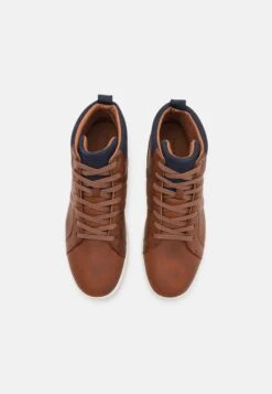 Pier One Sneakers Hoog - Cognac -Stijlvolle Herenkleding Winkel 0aba0c1cbdac41aab583093288086863