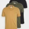 Pier One 3 Pack - Poloshirt - Camel/Khaki/Black 2 Pier One 3 Pack - Poloshirt - Camel/Khaki/Black -Stijlvolle Herenkleding Winkel 16db92ea73b9462093a7b59928d23834