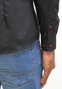 Pier One Overhemd - Black/Red 12 Pier One Overhemd - Black/Red -Stijlvolle Herenkleding Winkel 1cc26882c4194d1486a01c69112de5b1