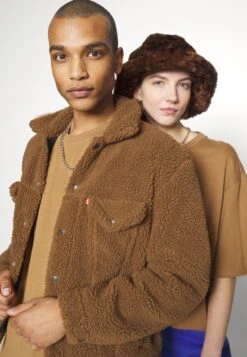 YOURTURN 3Pack Unisex - T-Shirt Basic - Light Green/Lilac/Light Brown -Stijlvolle Herenkleding Winkel 376c0de2411d41378982c38f7242bbaf