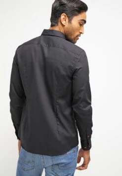 Pier One Overhemd - Black/Red 10 Pier One Overhemd - Black/Red -Stijlvolle Herenkleding Winkel 541db60587bd47b6bcb022561be12193