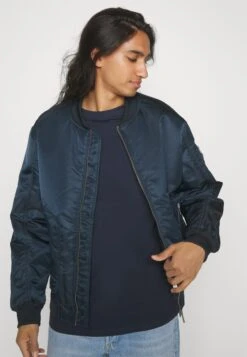 YOURTURN 3Pack Unisex - T-Shirt Basic - Olive, Beige, Dark Blue -Stijlvolle Herenkleding Winkel 5b3b0b549208478d880117e283d8c958