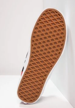 Vans Classic Slip-On- Instappers - Black/True White -Stijlvolle Herenkleding Winkel 7501cd9adb91469fa42290c05b98f6cc