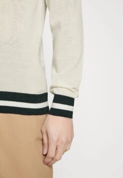 Hackett London Contrast Trim V Neck - Vest - Ecru/Green 11 Hackett London Contrast Trim V Neck - Vest - Ecru/Green -Stijlvolle Herenkleding Winkel 774964fc29994725a96951b1de56ca12