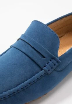 Pier One Unisex - Mocassins - Royal Blue 13 Pier One Unisex - Mocassins - Royal Blue -Stijlvolle Herenkleding Winkel 7cc7c2b15c404724be73af1bd6ac03d3