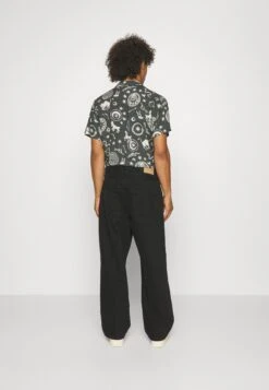 YOURTURN Baggy Jeans Unisex - Relaxed Fit Jeans - Black Denim -Stijlvolle Herenkleding Winkel 856524ea1a41478dbf188a3711e8cfe3