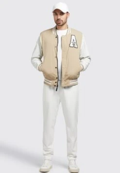 Khujo Velo - Bomberjacks - Blu Bei 15 Khujo Velo - Bomberjacks - Blu Bei -Stijlvolle Herenkleding Winkel a654f9f5a02644de945edf4f1f6b7af6