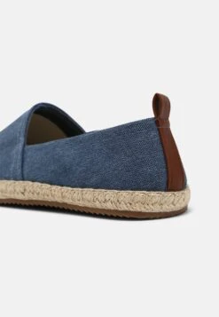 Pier One Rena Espadrille Unisex - Espadrilles - Blue 13 Pier One Rena Espadrille Unisex - Espadrilles - Blue -Stijlvolle Herenkleding Winkel b517ee1340354961ae649b3a0c38da46