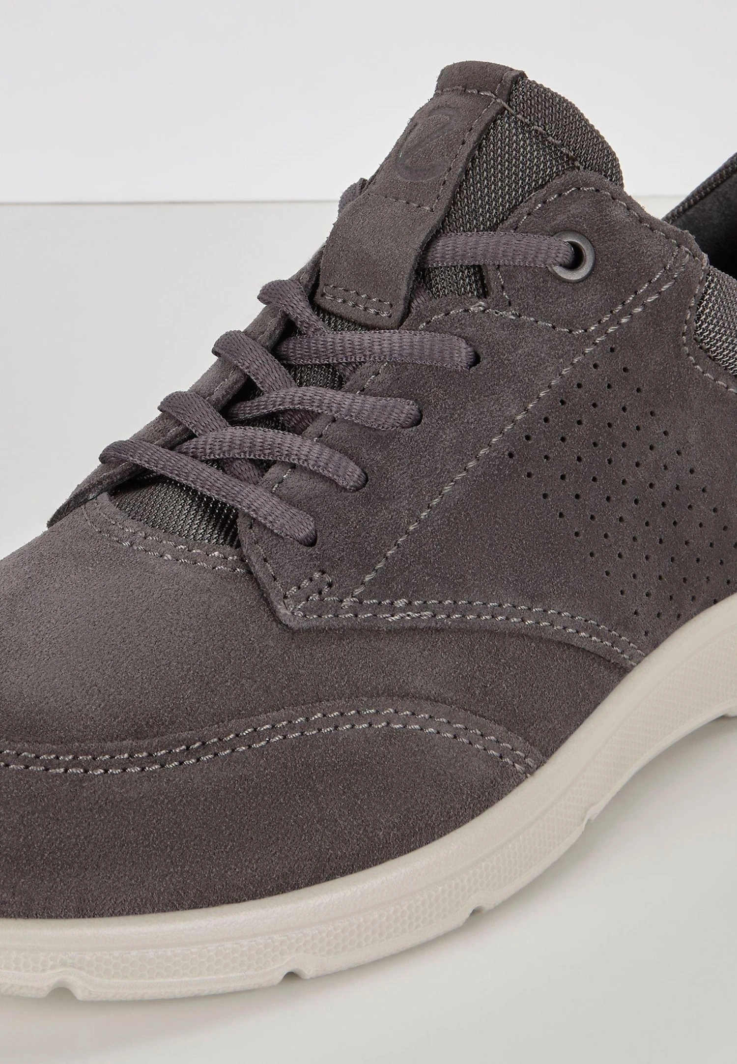 ECCO Irving - Sneakers Laag - Magnet 8 ECCO Irving - Sneakers Laag - Magnet - Afbeelding 6