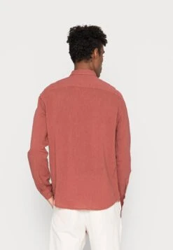 Pier One Overhemd - Cognac 9 Pier One Overhemd - Cognac -Stijlvolle Herenkleding Winkel e5f32f4175564023b7728f0be51ca3e0