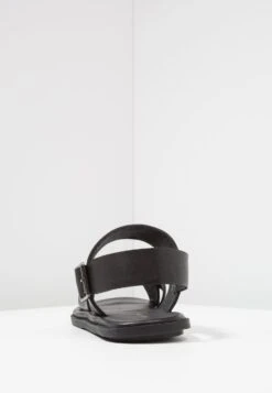 Pier One Sandalen - Black -Stijlvolle Herenkleding Winkel e819b7c59f5a477281c4a36bc41d12ad