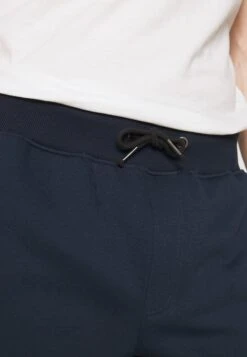 Pier One 2 Pack - Shorts - Dark Blue/Black -Stijlvolle Herenkleding Winkel e9ad45ed7e734ce58d931384fd1aa35a